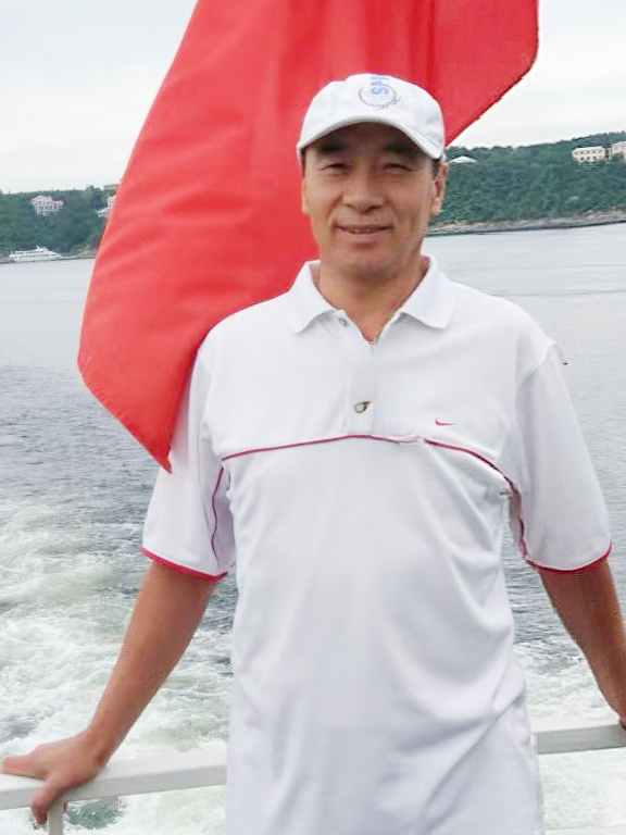 赵鹏策